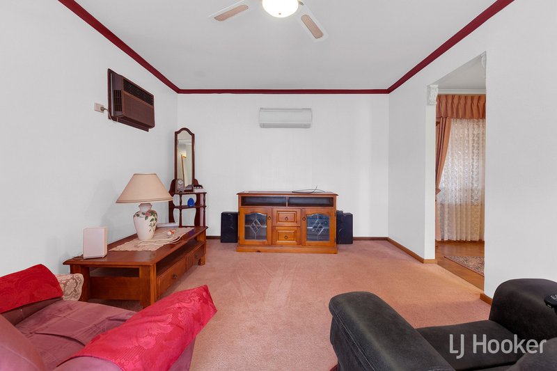 Photo - 44 Vitana Court, Craigmore SA 5114 - Image 4