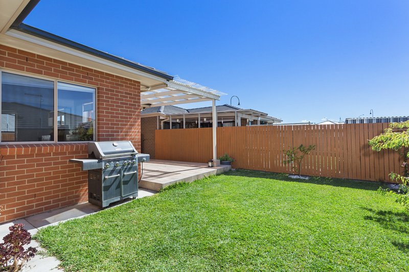 Photo - 44 Wallabalooa Street, Ngunnawal ACT 2913 - Image 14