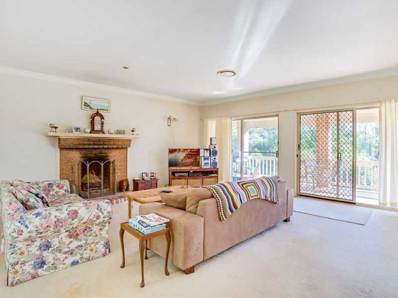 Photo - 44 Wallaby Drive, Mudgeeraba QLD 4213 - Image 12