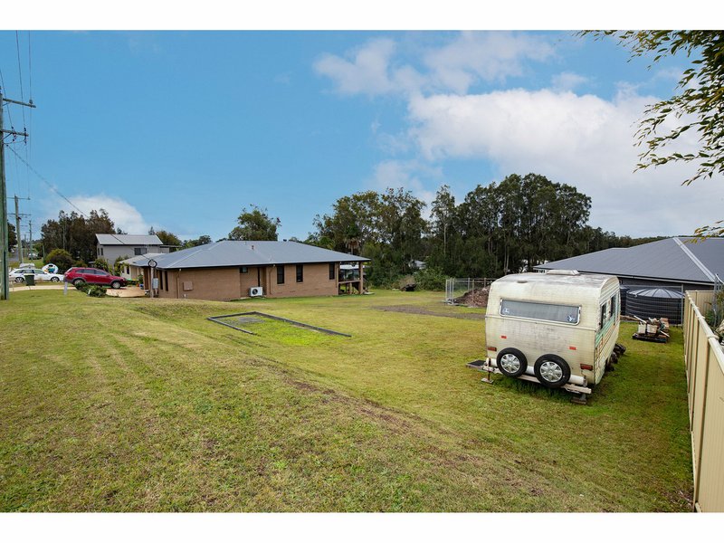 Photo - 44 Warralong Road, Coomba Park NSW 2428 - Image 6