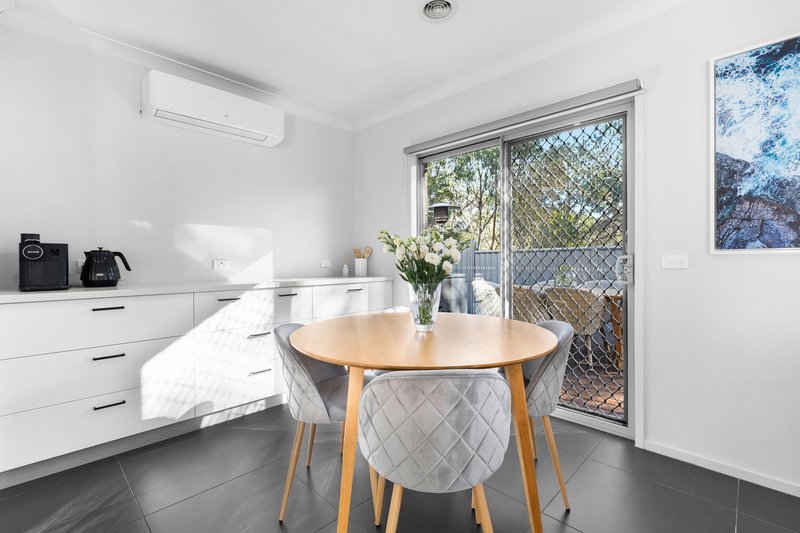 Photo - 44 Wattlewoods Place, Carrum Downs VIC 3201 - Image 6