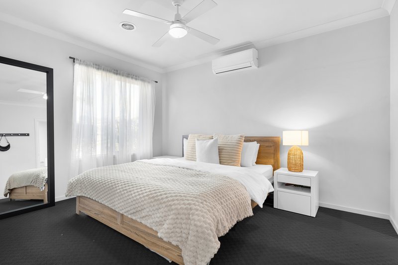 Photo - 44 Wattlewoods Place, Carrum Downs VIC 3201 - Image 8