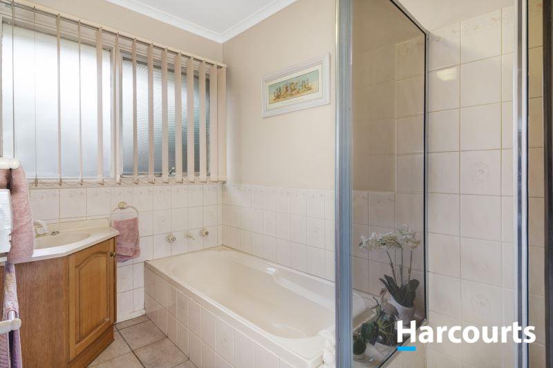 Photo - 44 Weeden Drive, Vermont South VIC 3133 - Image 31