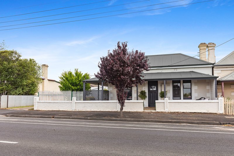 Photo - 44 Wehl Street South, Mount Gambier SA 5290 - Image 2