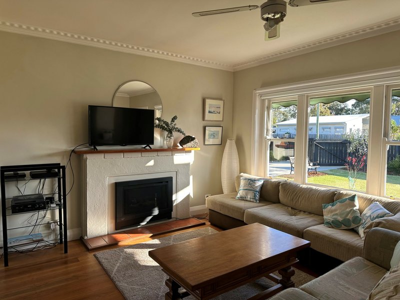 Photo - 44 Wellington Street, Paynesville VIC 3880 - Image 2