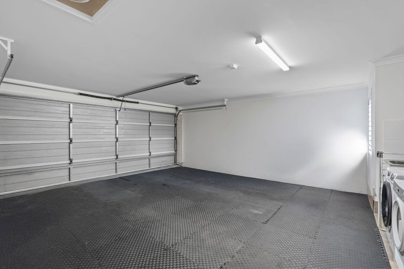 Photo - 44 Whitehaven Street, Burpengary QLD 4505 - Image 15