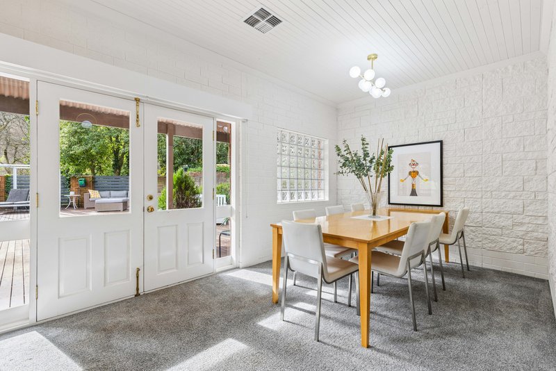 Photo - 44 Whitewood Drive, Upper Sturt SA 5156 - Image 7