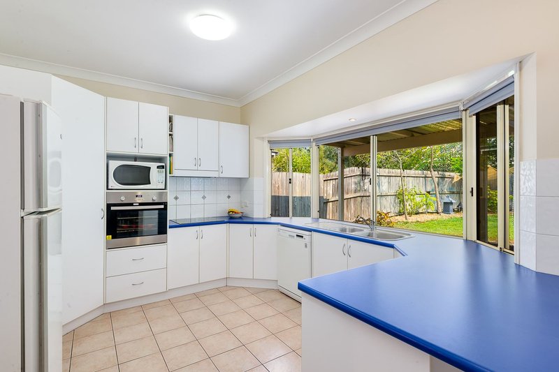 Photo - 44 William Terrace, Oxley QLD 4075 - Image 3