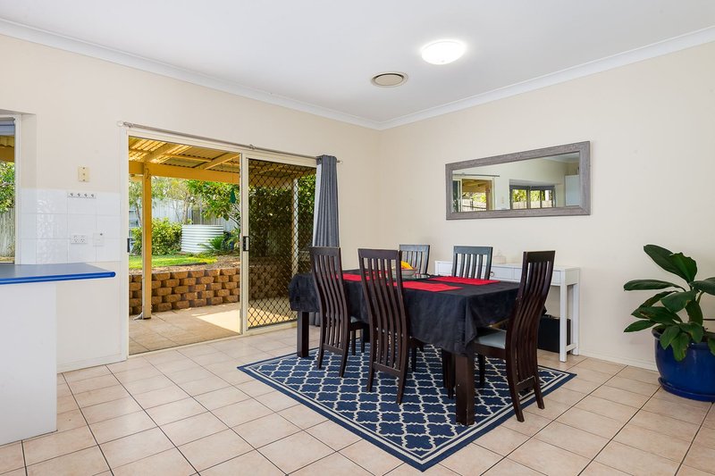 Photo - 44 William Terrace, Oxley QLD 4075 - Image 4