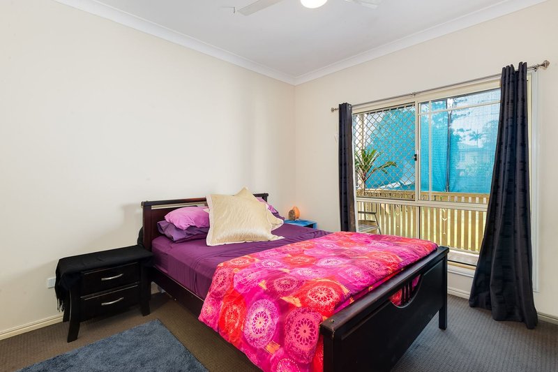 Photo - 44 William Terrace, Oxley QLD 4075 - Image 6