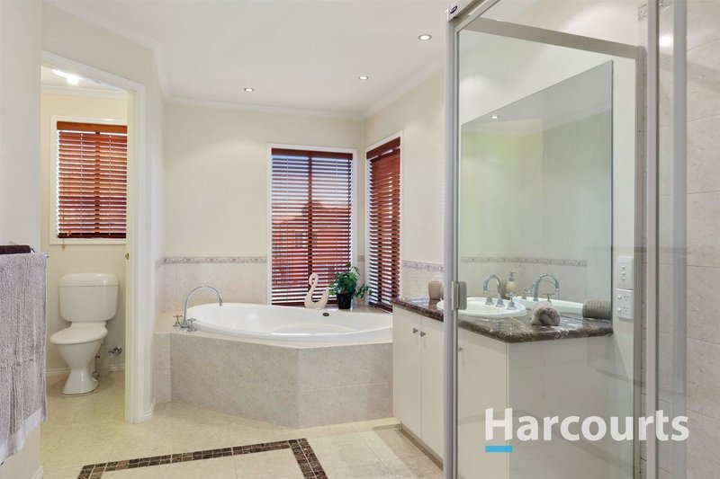 Photo - 44 Windsor Drive, Lysterfield VIC 3156 - Image 11