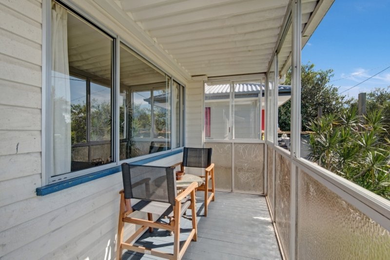 Photo - 44 Windsor Place, Deception Bay QLD 4508 - Image 2