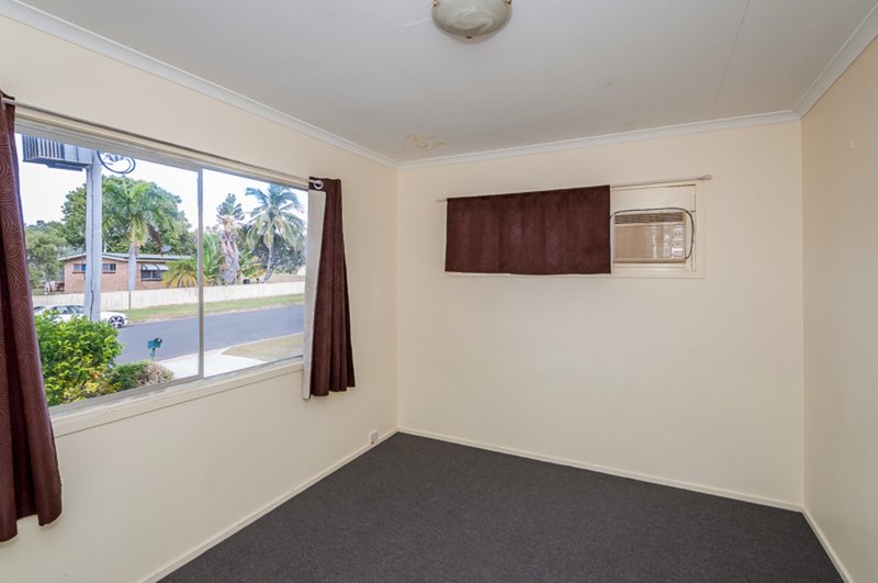 Photo - 44 Wistari Street, Clinton QLD 4680 - Image 6