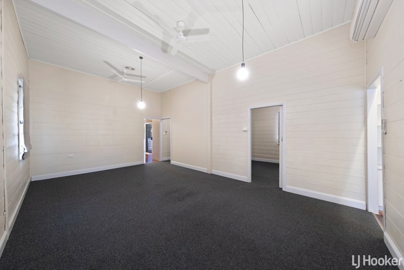 Photo - 44 Wood Street, Depot Hill QLD 4700 - Image 4