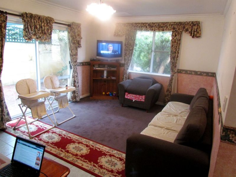 Photo - 44 Woodpecker Avenue, Willetton WA 6155 - Image 9