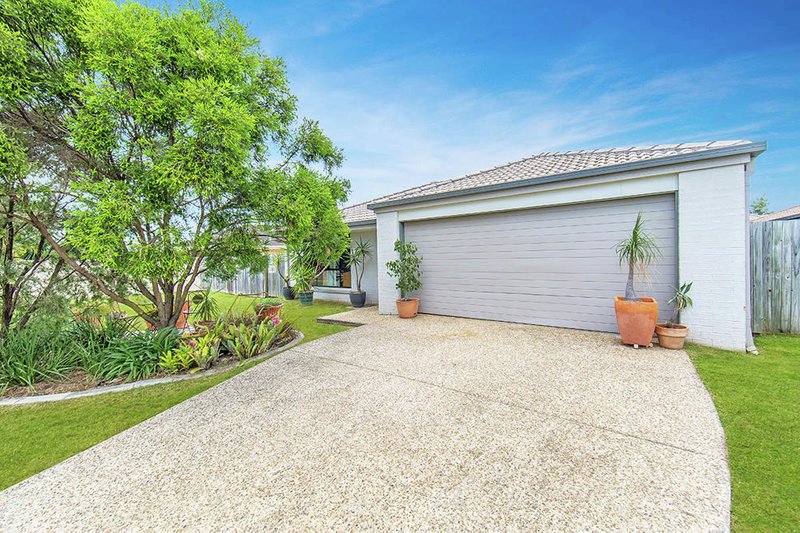 Photo - 44 Wyampa Road, Bald Hills QLD 4036 - Image 2