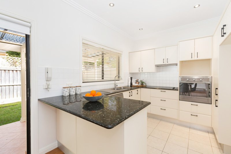 Photo - 4/40-42 Epacris Avenue, Caringbah South NSW 2229 - Image 3