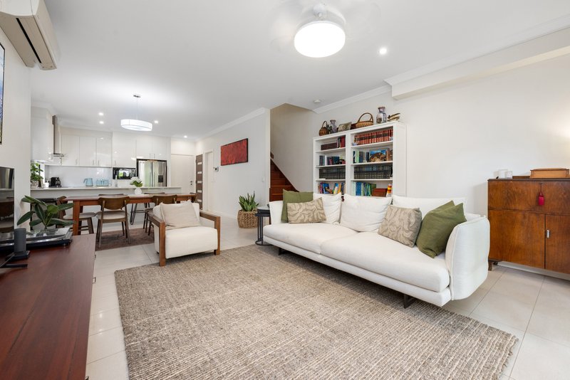 Photo - 4/40 Brown Street, Camp Hill QLD 4152 - Image