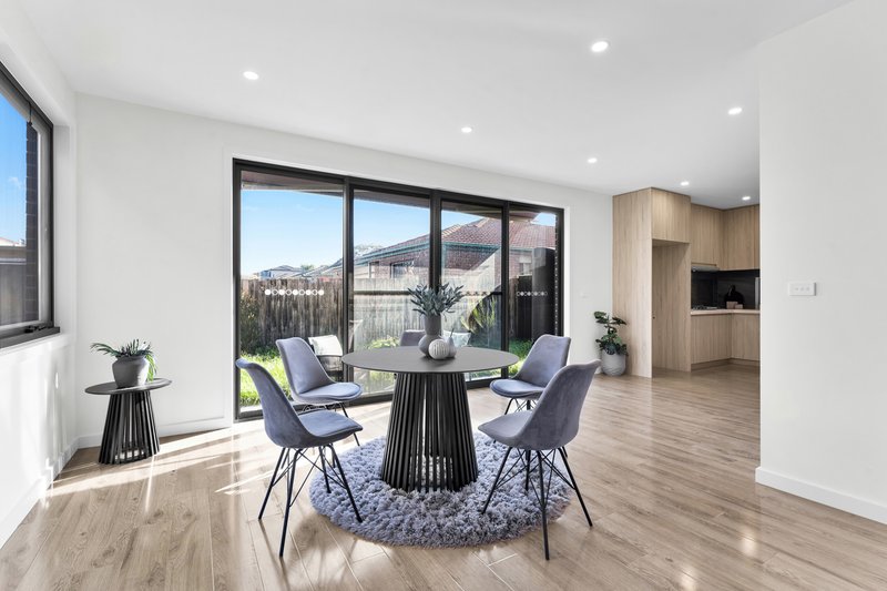 Photo - 4/40 Hall Road, Carrum Downs VIC 3201 - Image 3