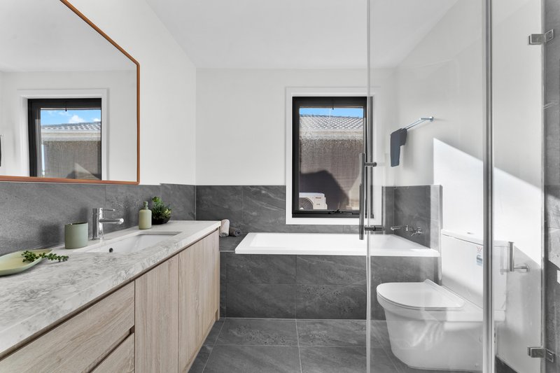 Photo - 4/40 Hall Road, Carrum Downs VIC 3201 - Image 11