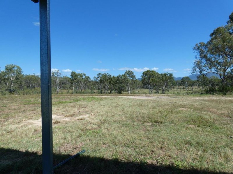 Photo - 44014 Bruce Highway, Miriam Vale QLD 4677 - Image 12