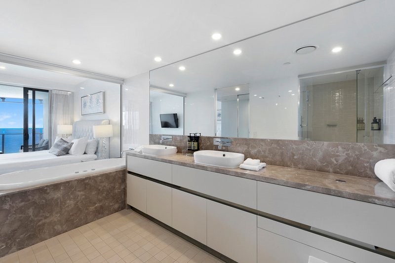 Photo - 4402/4 The Esplanade Street, Surfers Paradise QLD 4217 - Image 16