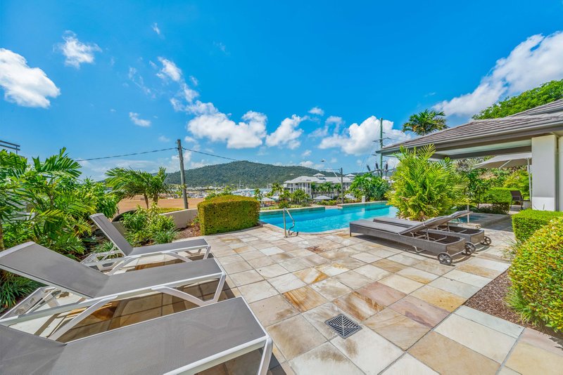 Photo - 4/406 Shute Harbour Road, Airlie Beach QLD 4802 - Image 16