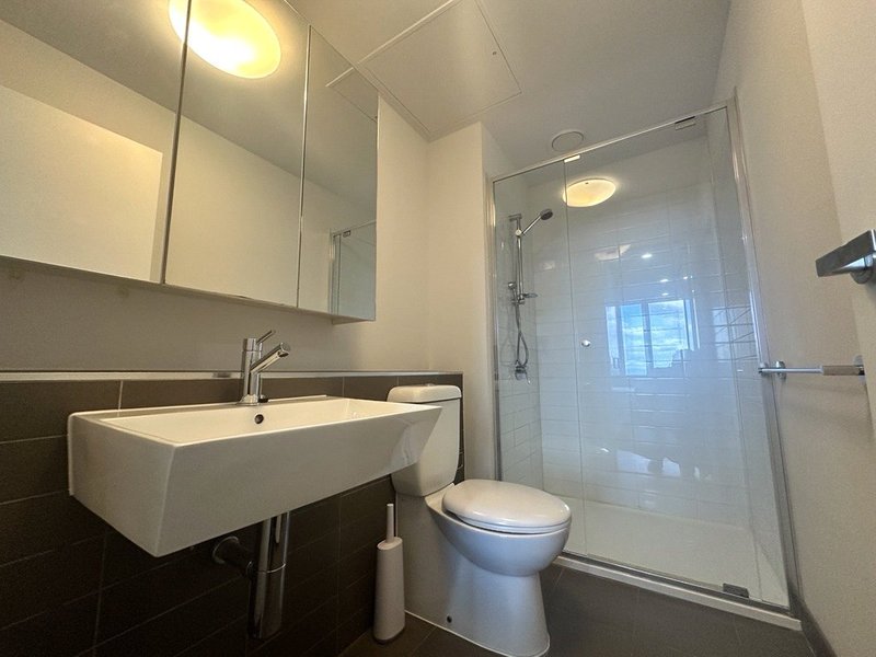 Photo - 4409/220 Spencer Street, Melbourne VIC 3000 - Image 5