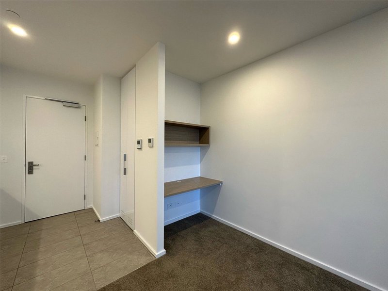 Photo - 4409/81 City Road, Southbank VIC 3006 - Image 5