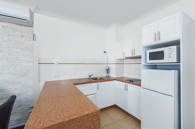 Photo - 440/99 Griffith Street, Coolangatta QLD 4225 - Image 5