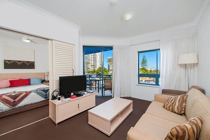 Photo - 440/99 Griffith Street, Coolangatta QLD 4225 - Image 4