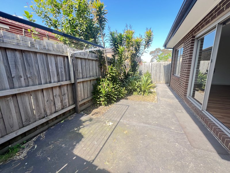 Photo - 4/41 Clovelly Avenue, Glenroy VIC 3046 - Image 11