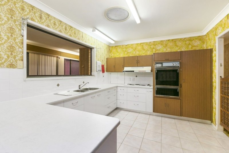 Photo - 441 Nursery Road, Holland Park QLD 4121 - Image 5