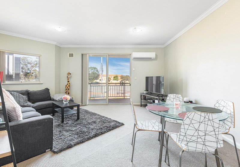 Photo - 44/101 Grand Boulevard, Joondalup WA 6027 - Image 4