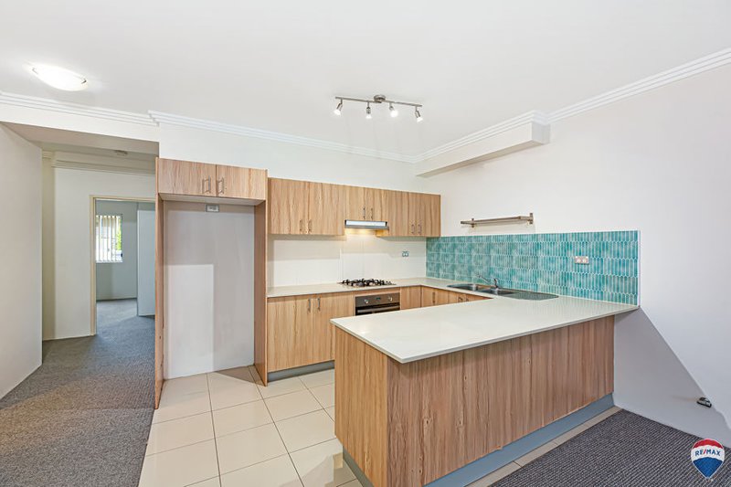 Photo - 44/13-19 Robert Street, Penrith NSW 2750 - Image 2