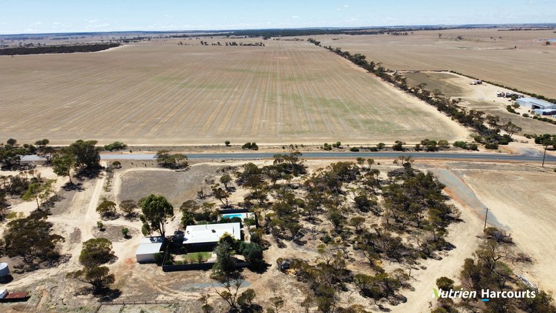 4417 Bruce Rock-Merredin Road, Merredin WA 6415