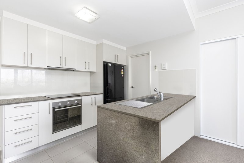 Photo - 44/177 Stirling Street, Perth WA 6000 - Image 4