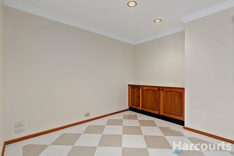 Photo - 44/2-12 Temple Street, Ashwood VIC 3147 - Image 4