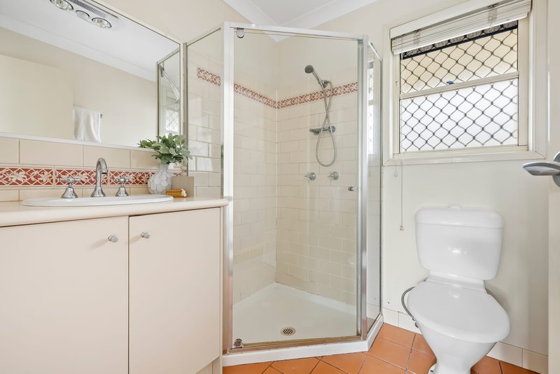 Photo - 4/42 Greer Street, Bardon QLD 4065 - Image 11