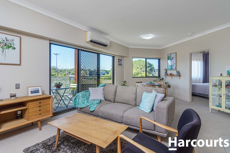 Photo - 44/2 Molloy Promenade, Joondalup WA 6027 - Image 2