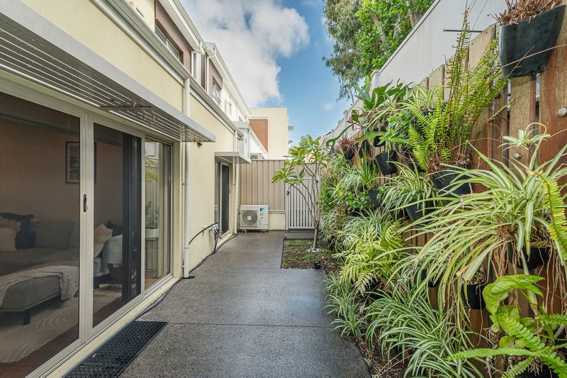 Photo - 4/42 Shakespeare Street, Mount Hawthorn WA 6016 - Image 20