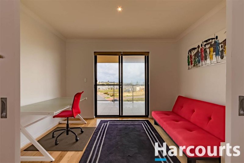 Photo - 4/42 Spinnaker Quay, Mandurah WA 6210 - Image 7