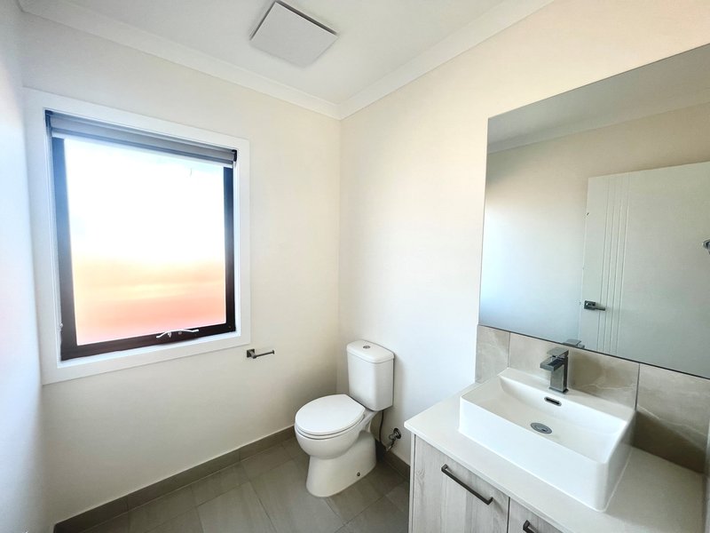 Photo - 4/425 High Street, Lalor VIC 3075 - Image 4