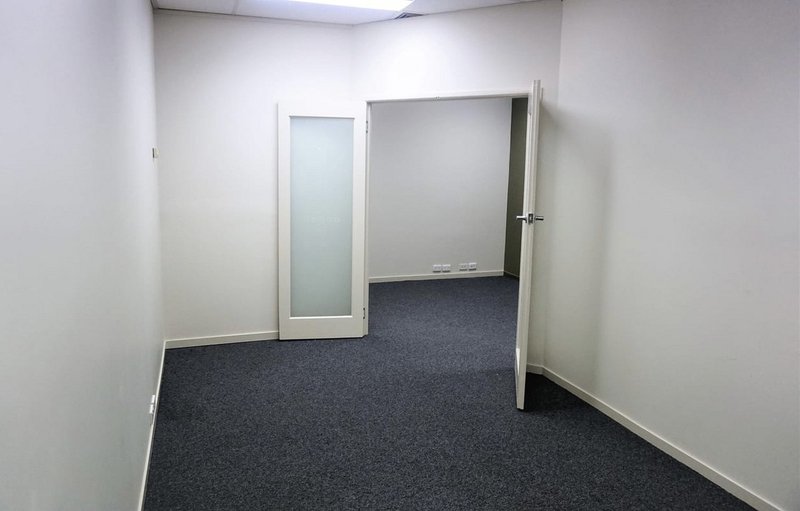 Photo - 4/427 Gympie Road, Strathpine QLD 4500 - Image 4