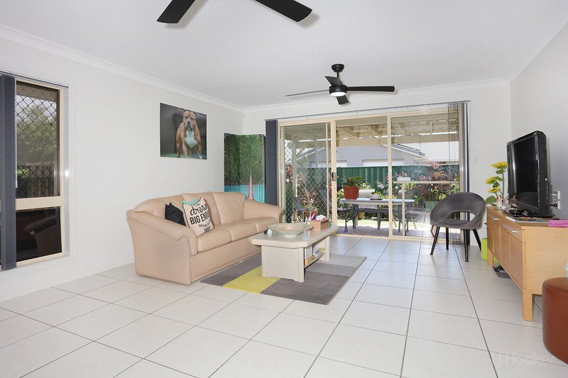 Photo - 4/427 Oxley Drive, Runaway Bay QLD 4216 - Image 8