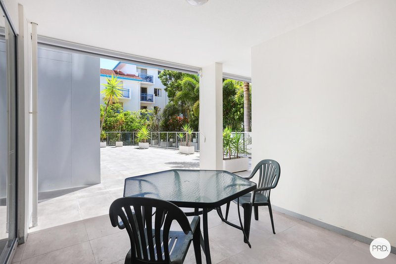 Photo - 4/43-45 Anembo Street, Surfers Paradise QLD 4217 - Image 9