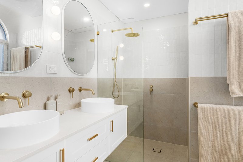 Photo - 4/43 Dewberry Close, Menai NSW 2234 - Image 11