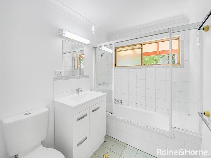 Photo - 4/43 Moordale Street, Chapel Hill QLD 4069 - Image 9