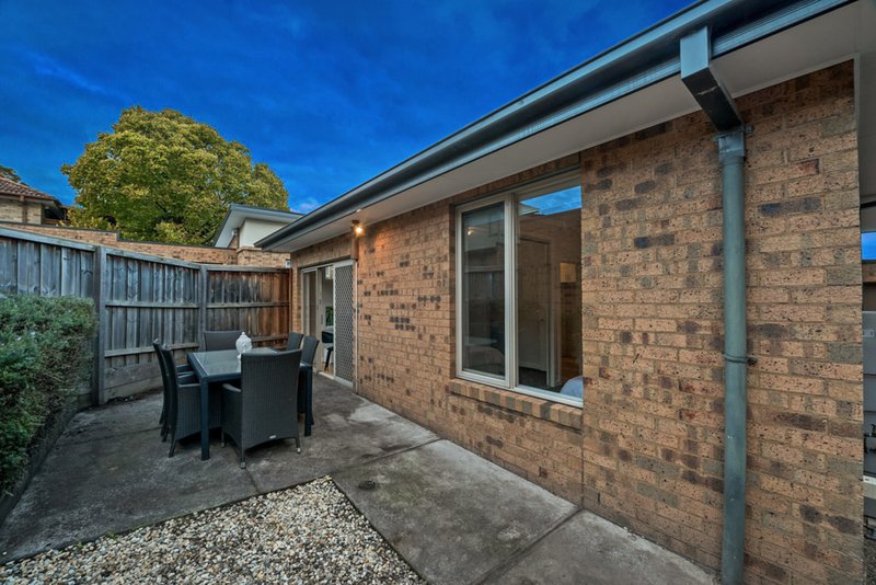 Photo - 4/43 St Vigeons Road, Reservoir VIC 3073 - Image 7