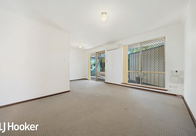 Photo - 4/43 Sunbury Road, Victoria Park WA 6100 - Image 4